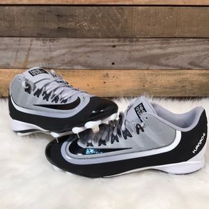 NWOT Nike Huarache Baseball Cleats 9.5 807126-001